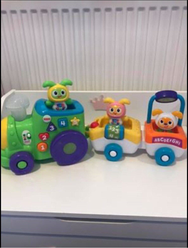 fisher price beats train
